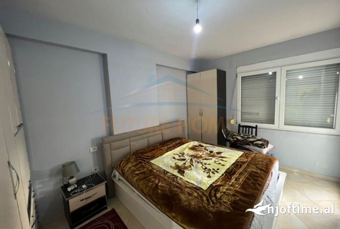 Shtepi me qera Apartament ne Tirane, 2+1, Mobilimi E mobiluar, Pagesa 500  Euro.