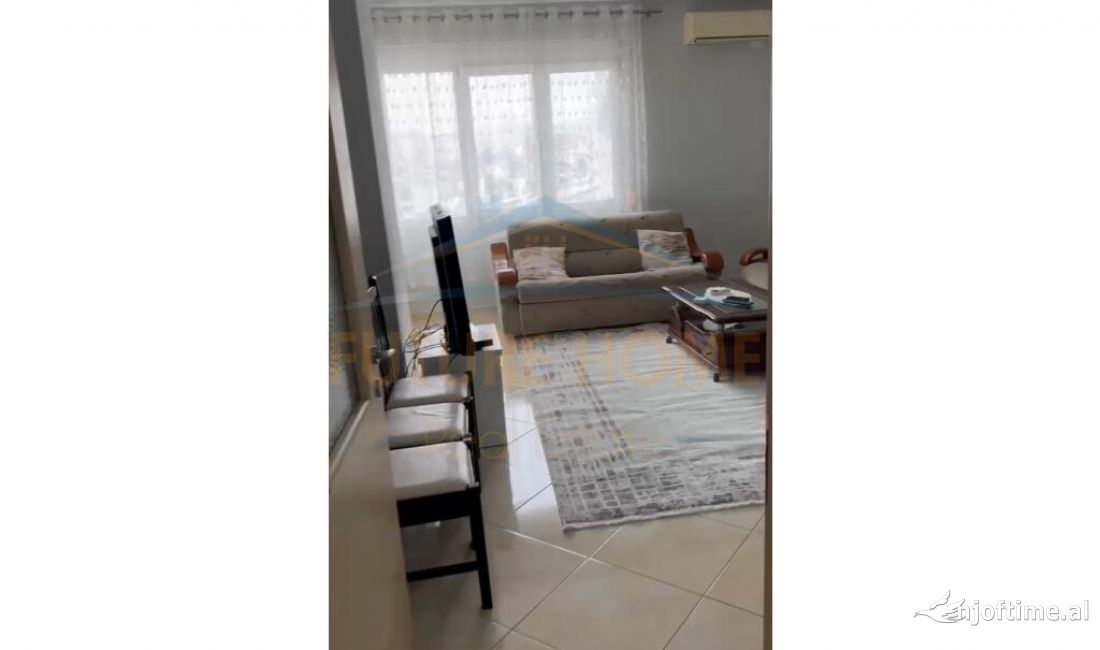 Shtepi me qera Apartament ne Tirane, 2+1, Mobilimi E mobiluar, Pagesa 500  Euro.