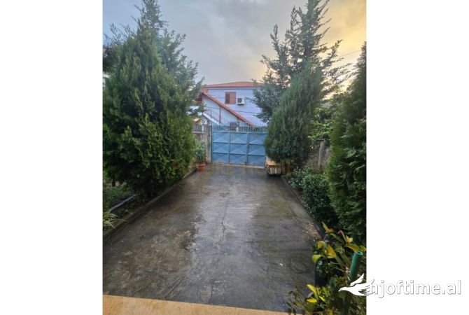 House for Sale 5+1 in Tirana - 520,000 Euro