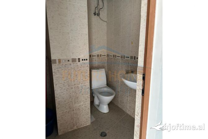 Ambjent biznesi ne shitje te Pazari i Ri