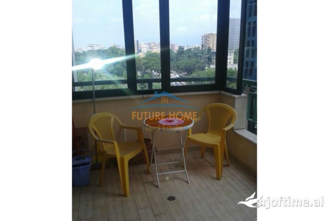 Shtepi me qera Apartament ne Tirane, 2+1, Mobilimi E mobiluar, Pagesa 1,000  Euro.