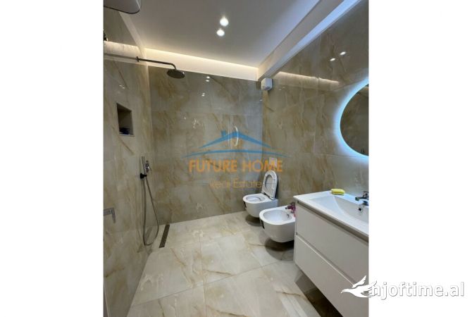 Shtepi me qera Apartament ne Tirane, 2+1, Mobilimi E mobiluar, Pagesa 750  Euro.