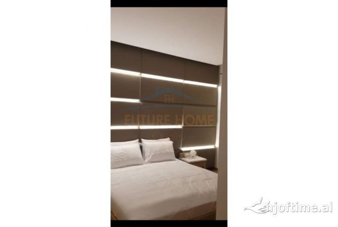 Shtepi ne shitje Apartament ne Durres, 2+1, Mobilimi E mobiluar, Pagesa 262,800  Euro.