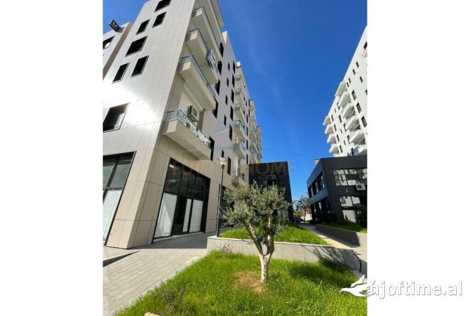 Shtepi ne shitje Apartament ne Tirane, 2+1, Mobilimi E mobiluar, Pagesa 169,000  Euro.