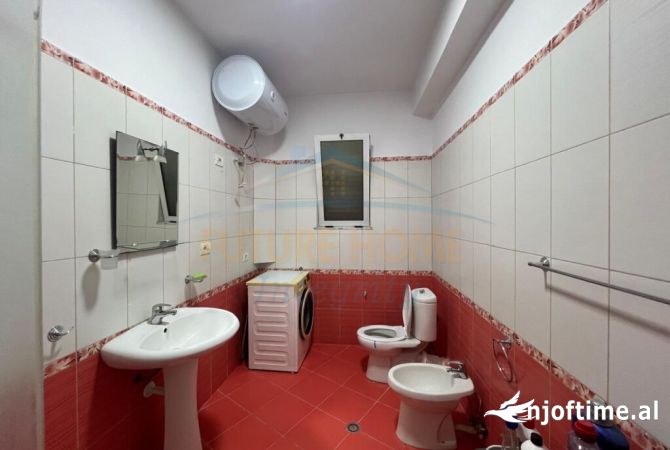 Shtepi me qera 2+1 ne Tirane - 650 Euro