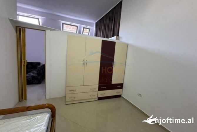 Shtepi me qera 2+1 ne Tirane - 560 Euro