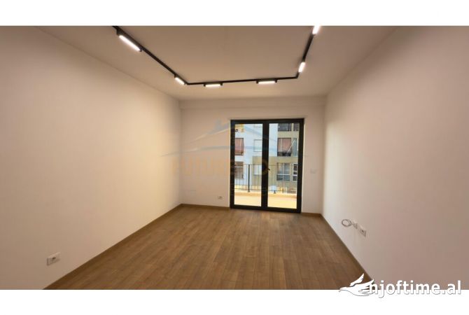 Shtepi me qera 2+1 ne Tirane - 700 Euro