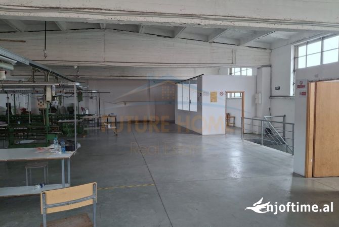 Ambient biznesi me qera 3+1 ne Shkoder - 3,500 Euro