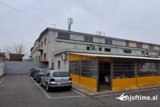 Ambient biznesi me qera 3+1 ne Shkoder - 3,500 Euro
