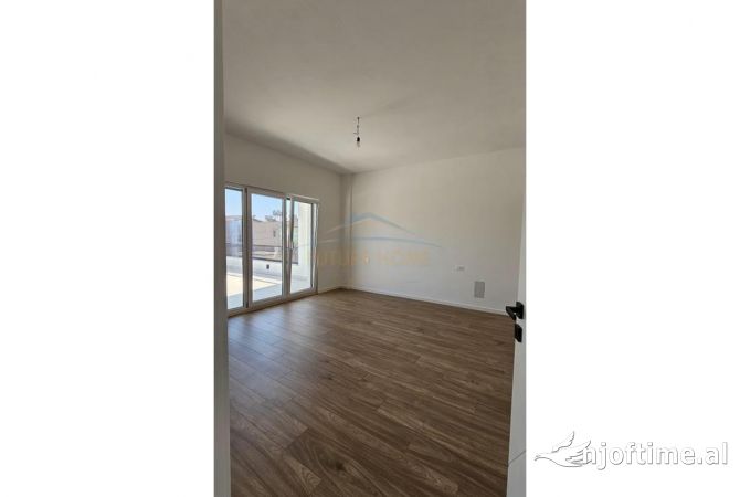 Shtepi ne shitje 4+1 ne Durres - 380,000 Euro