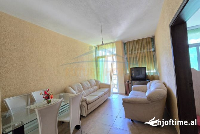 Shtepi ne shitje Apartament ne Durres, 2+1, Mobilimi E mobiluar, Pagesa 95,100  Euro.