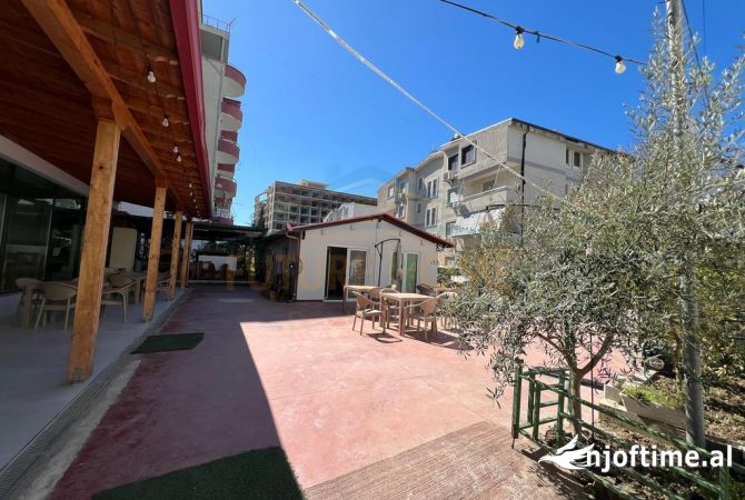 Ambiente Commerciale in Vendita 2+1 a Durazzo - 650,000 Euro