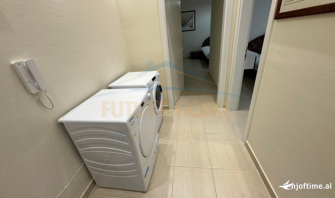 Shtepi me qera Apartament ne Tirane, 2+1, Mobilimi E mobiluar, Pagesa 700  Euro.