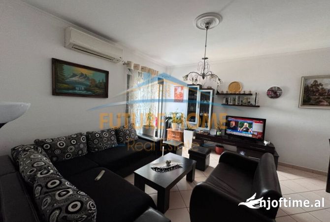 Shtepi ne shitje 1+1 ne Tirane - 160,000 Euro