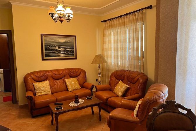Shtepi ne shitje 2+1 ne Durres - 90,000 Euro