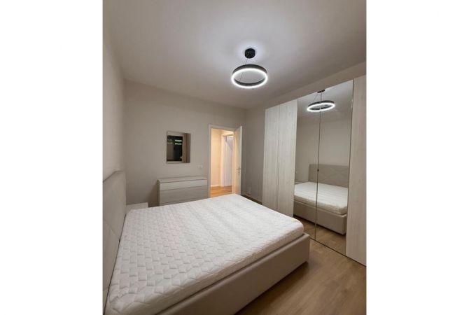 Shtepi me qera 1+1 ne Tirane - 450 Euro