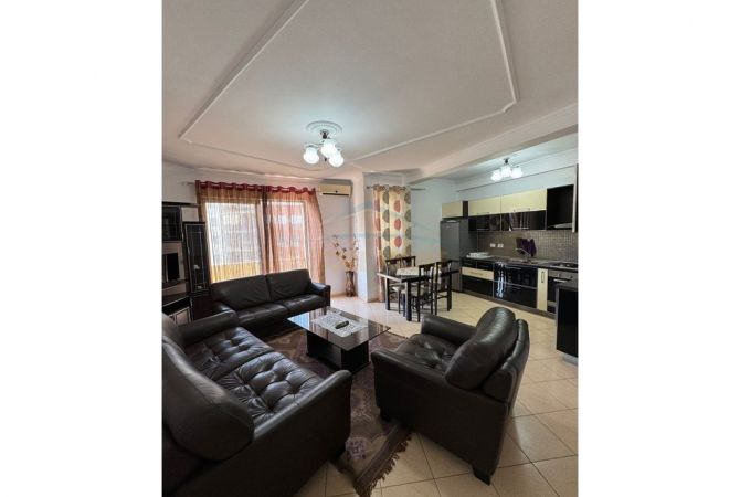 Shtepi me qera Apartament ne Tirane, 2+1, Mobilimi E mobiluar, Pagesa 500  Euro.