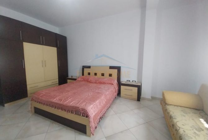 Shtepi me qera 2+1 ne Tirane - 600 Euro