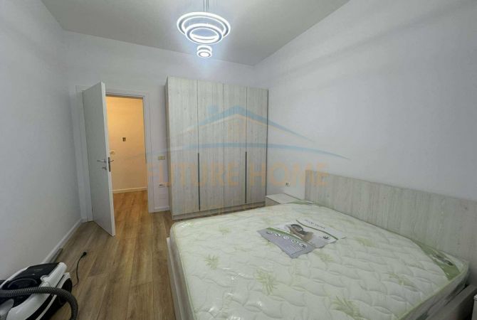 Shtepi me qera 1+1 ne Tirane - 370 Euro