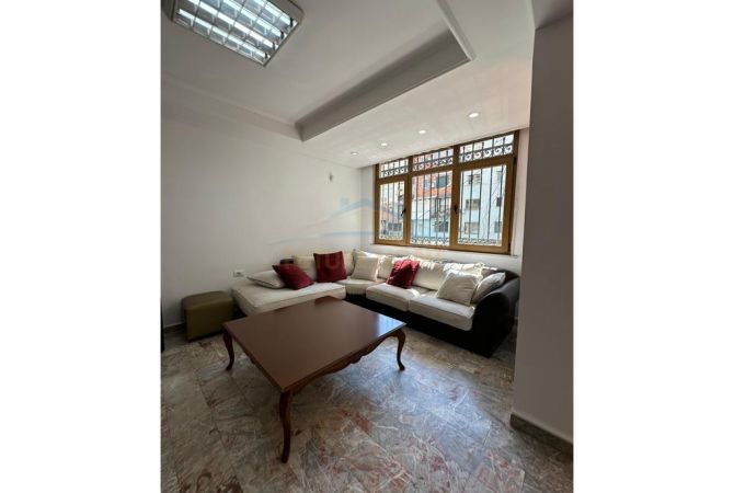 Ambient per zyra, Sheshi Willson