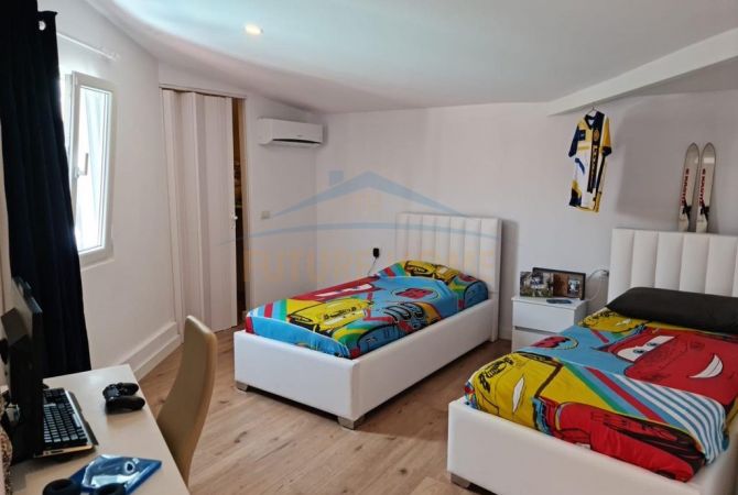 Shtepi ne shitje 3+1 ne Durres - 255,000 Euro