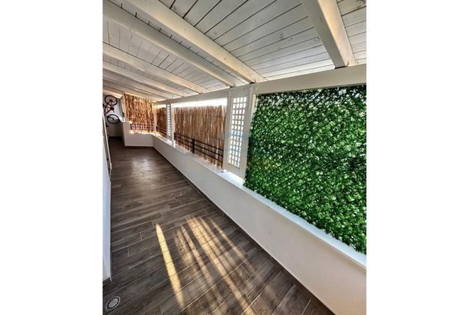 Shtepi ne shitje Papafingo(kati i catise) ne Durres, 3+1, Mobilimi E mobiluar, Pagesa 255,000  Euro.