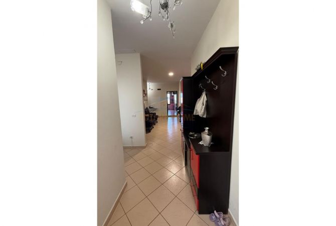 Shtepi ne shitje 3+1 ne Durres - 235,000 Euro