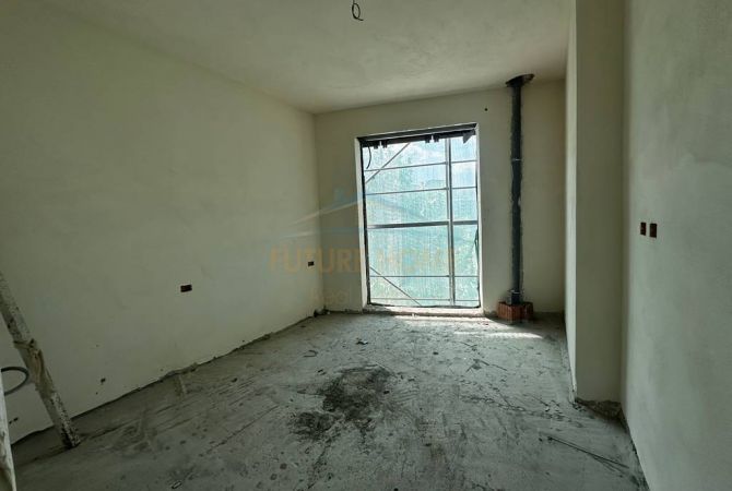 Shtepi ne shitje 2+1 ne Tirane - 289,000 Euro
