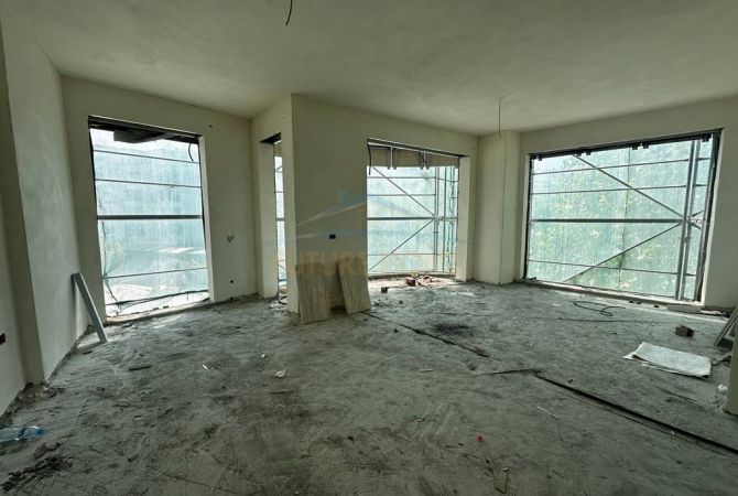 Shtepi ne shitje 2+1 ne Tirane - 289,000 Euro