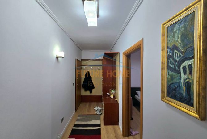 Shtepi me qera 2+1 ne Tirane - 650 Euro