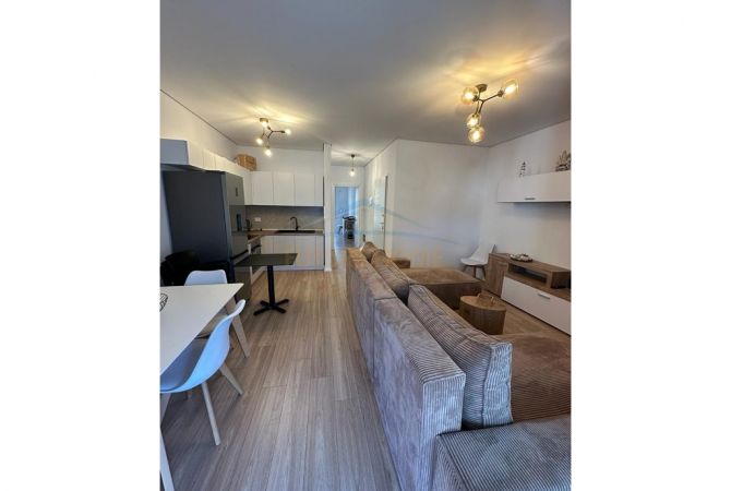 Shtepi ne shitje 1+1 ne Durres - 230,000 Euro