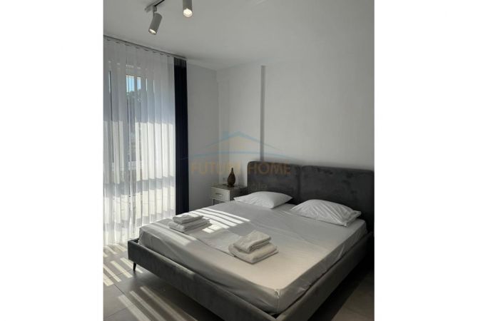 Shtepi ne shitje Apartament ne Durres, 2+1, Mobilimi E mobiluar, Pagesa 325,000  Euro.