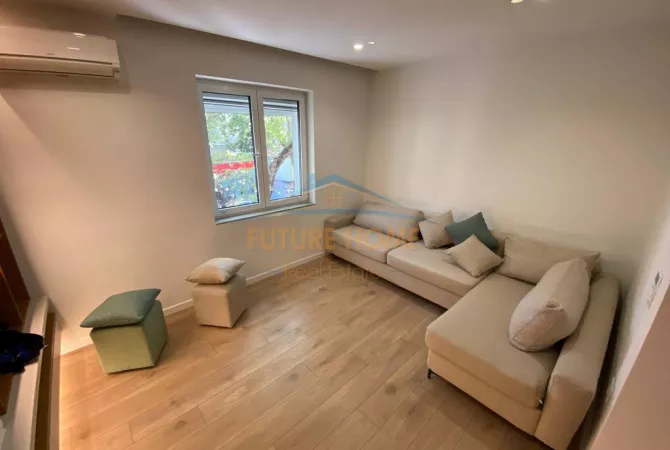 Shtepi me qera 2+1 ne Tirane - 850 Euro