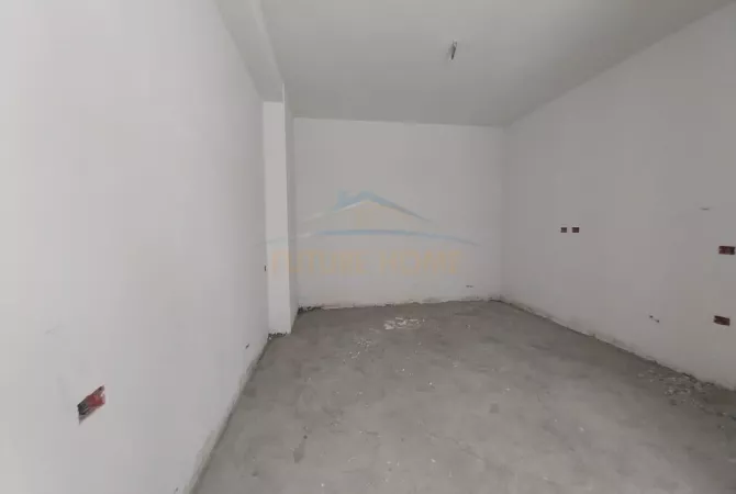 Shtepi ne shitje 2+1 ne Tirane - 165,000 Euro