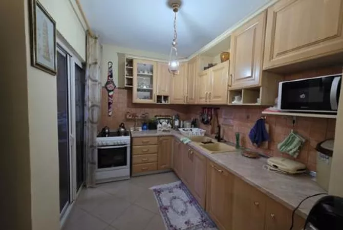 Shtepi ne shitje 1+1 ne Tirane - 2,200,000 Euro