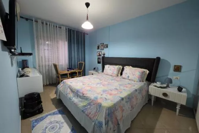 Shtepi ne shitje 1+1 ne Tirane - 2,200,000 Euro