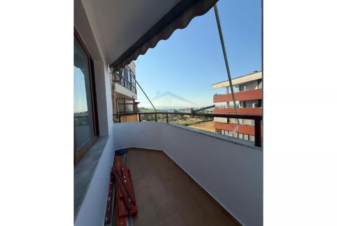 Shtepi ne shitje Apartament ne Tirane, 2+1, Mobilimi E mobiluar, Pagesa 127,000  Euro.