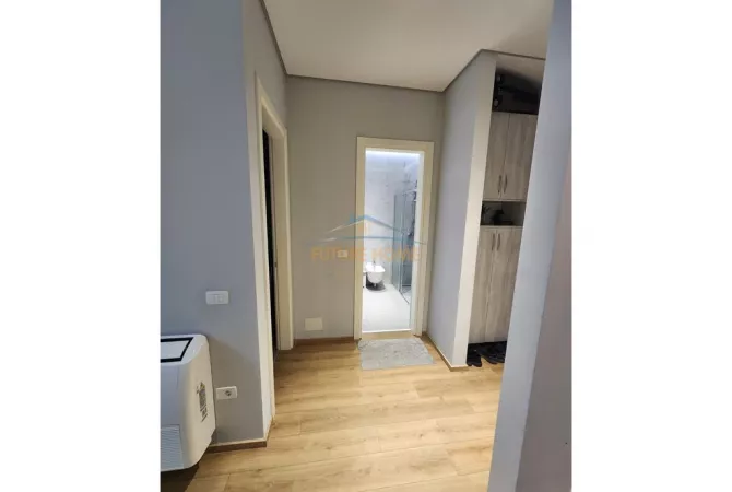 Shtepi ne shitje 1+1 ne Tirane - 240,000 Euro