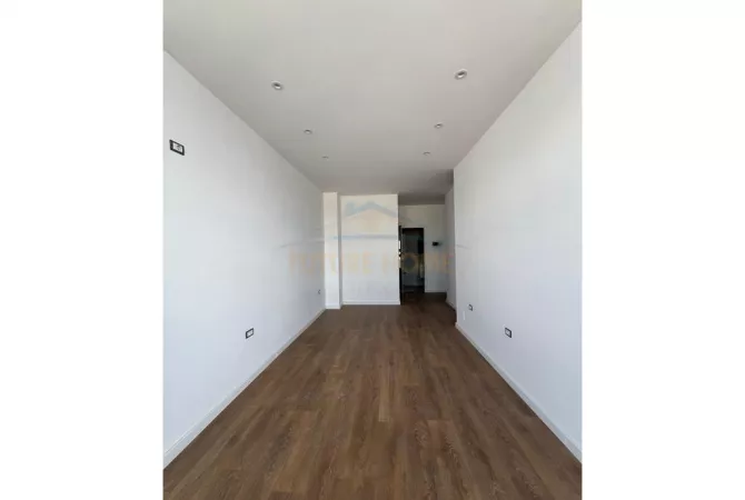 Shtepi ne shitje Apartament ne Tirane, 1+1, Mobilimi Bosh, pa mobiluar, Pagesa 98,000  Euro.