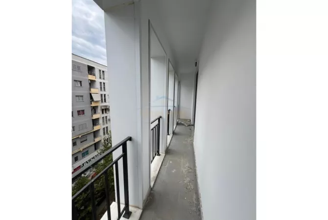 Shtepi ne shitje Apartament ne Tirane, 2+1, Mobilimi Bosh, pa mobiluar, Pagesa 154,035  Euro.