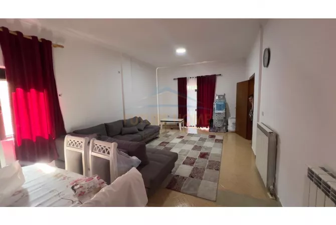 Shtepi ne shitje 7+1 ne Tirane - 1,072,200 Euro
