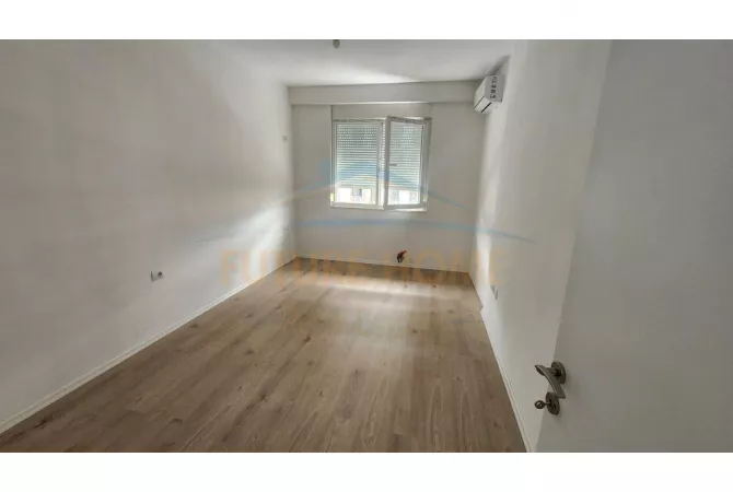 Shtepi ne shitje 1+1 ne Tirane - 200,000 Euro