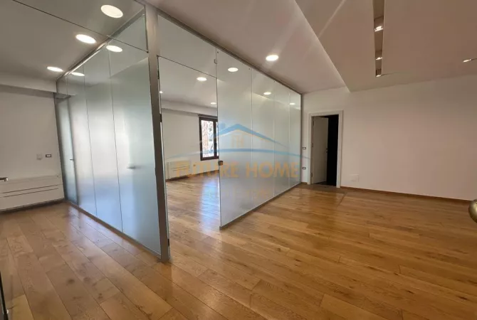 Qira,Zyre,prane Kompleksit Delijorgji !