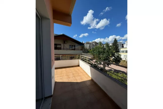Shtepi ne shitje 2+1 ne Tirane - 145,000 Euro