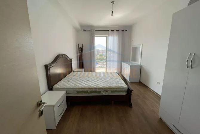 Shtepi ne shitje 2+1 ne Tirane - 160,000 Euro