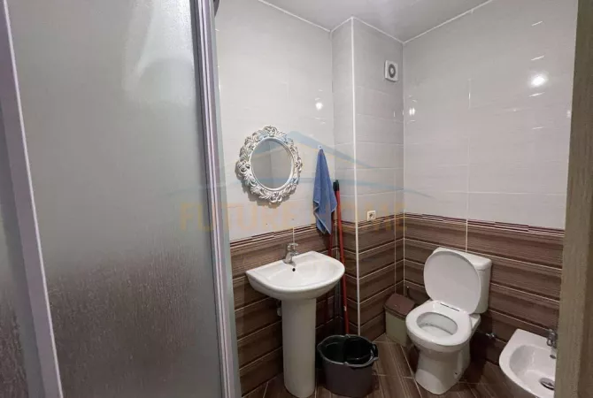 Shtepi ne shitje 2+1 ne Tirane - 160,000 Euro