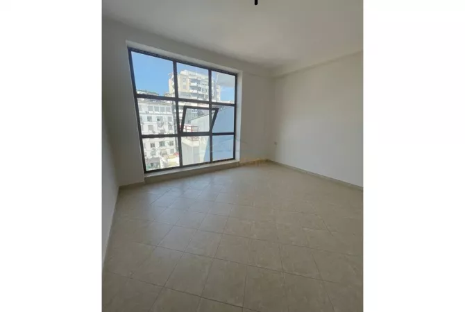 Shtepi ne shitje 3+1 ne Tirane - 235,000 Euro