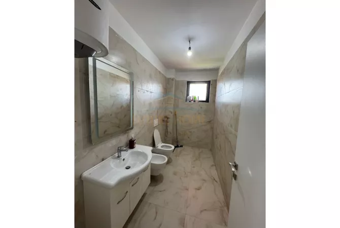 Shtepi ne shitje 2+1 ne Tirane - 173,000 Euro