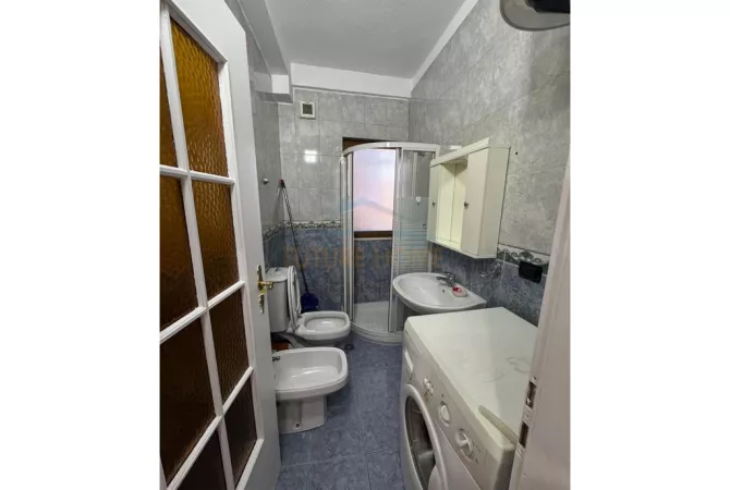 Shtepi ne shitje 1+1 ne Tirane - 115,000 Euro