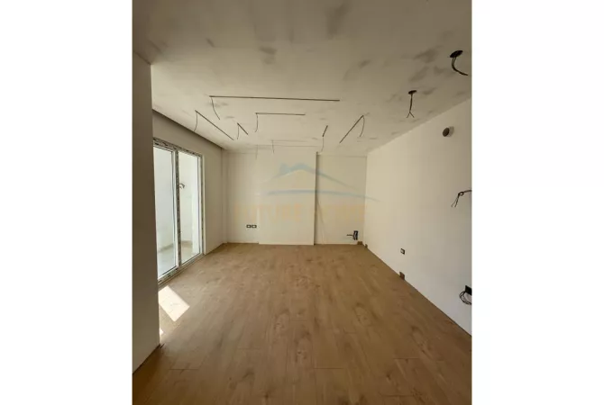 Shtepi ne shitje 1+1 ne Tirane - 114,240 Euro